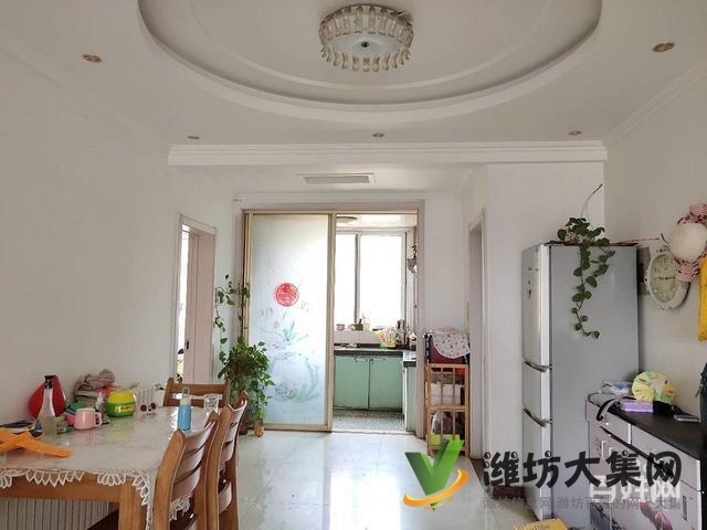 市北區(qū)中央世家3樓118平 三室兩廳 精裝 送30