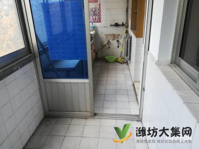 32萬購教師公寓，二樓三室朝陽，領包入住