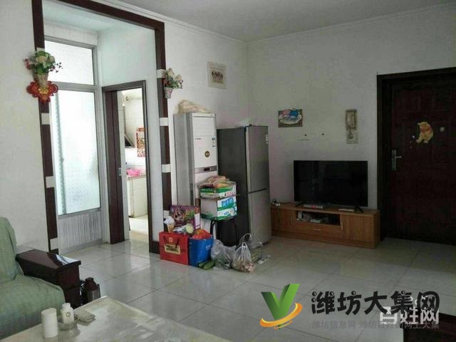 城區(qū)中央多層 一小學 區(qū)房 帶南向車庫 精裝無稅