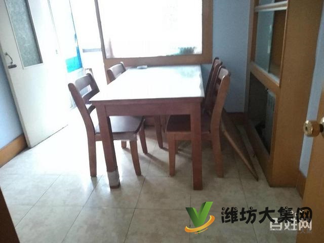32萬購教師公寓，二樓三室朝陽，領包入住